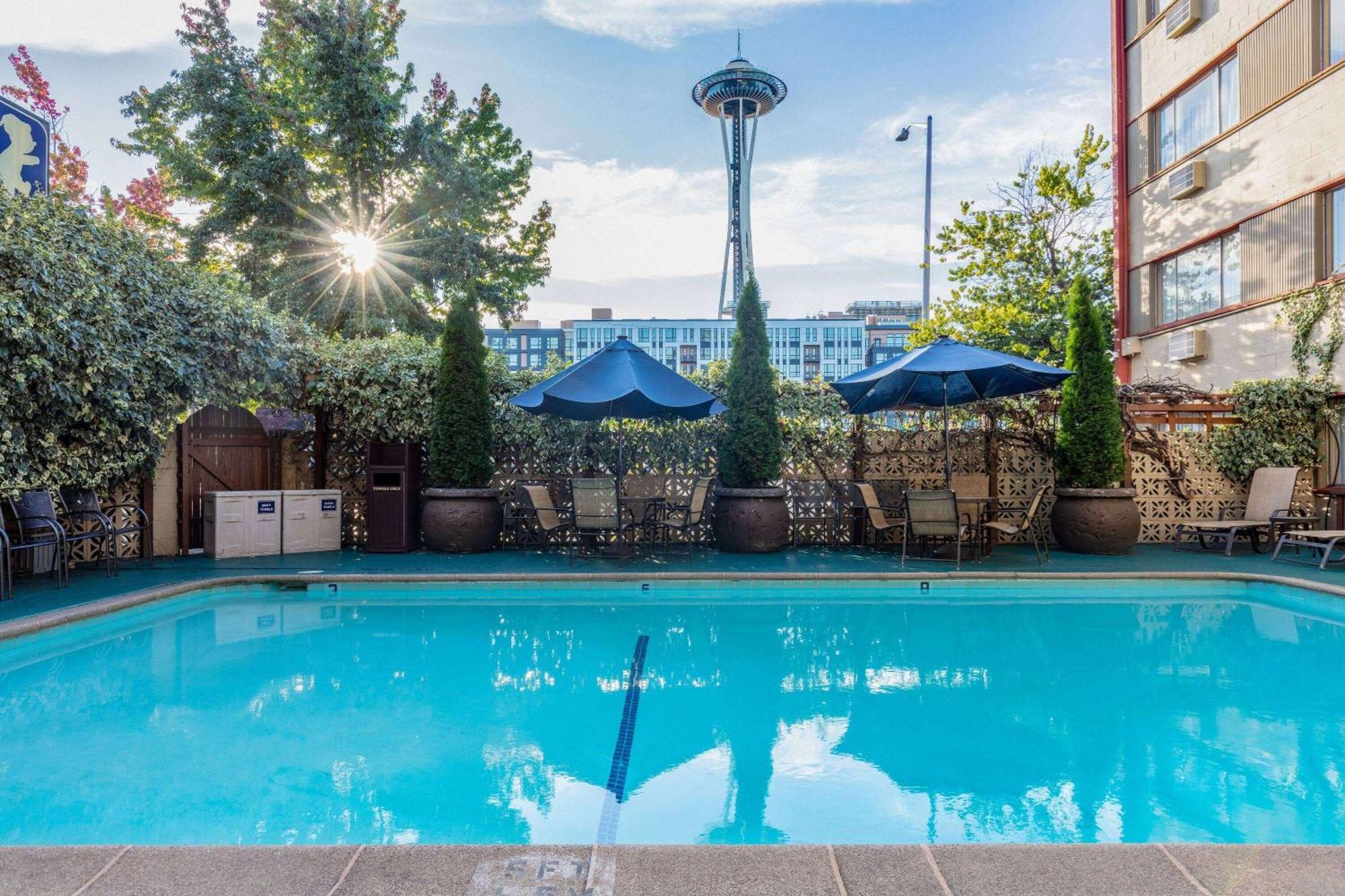 Travelodge By Wyndham Seattle By The Space Needle Extérieur photo